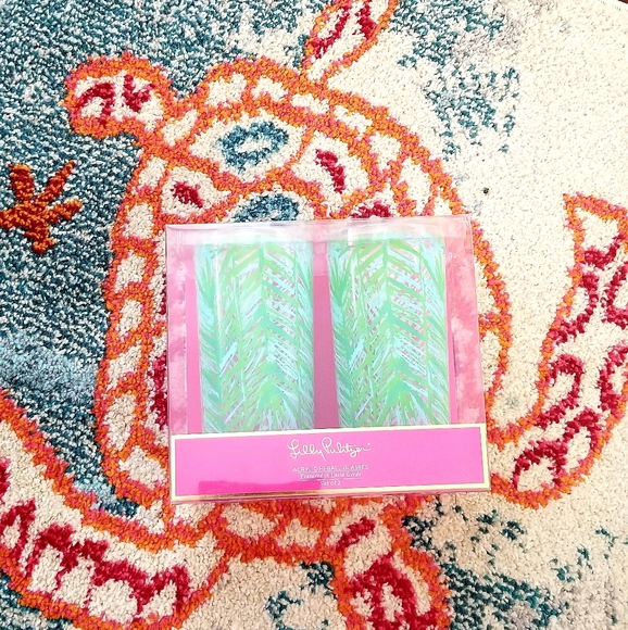 🌴 Lilly Pulitzer Acrylic Hi Ball Glasses - Picture 3 of 3